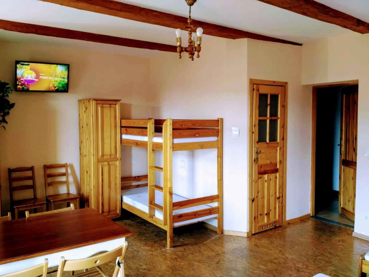 Apartamenty I Pokoje Goscinne "Wacus" Srebrna Góra 외부 사진