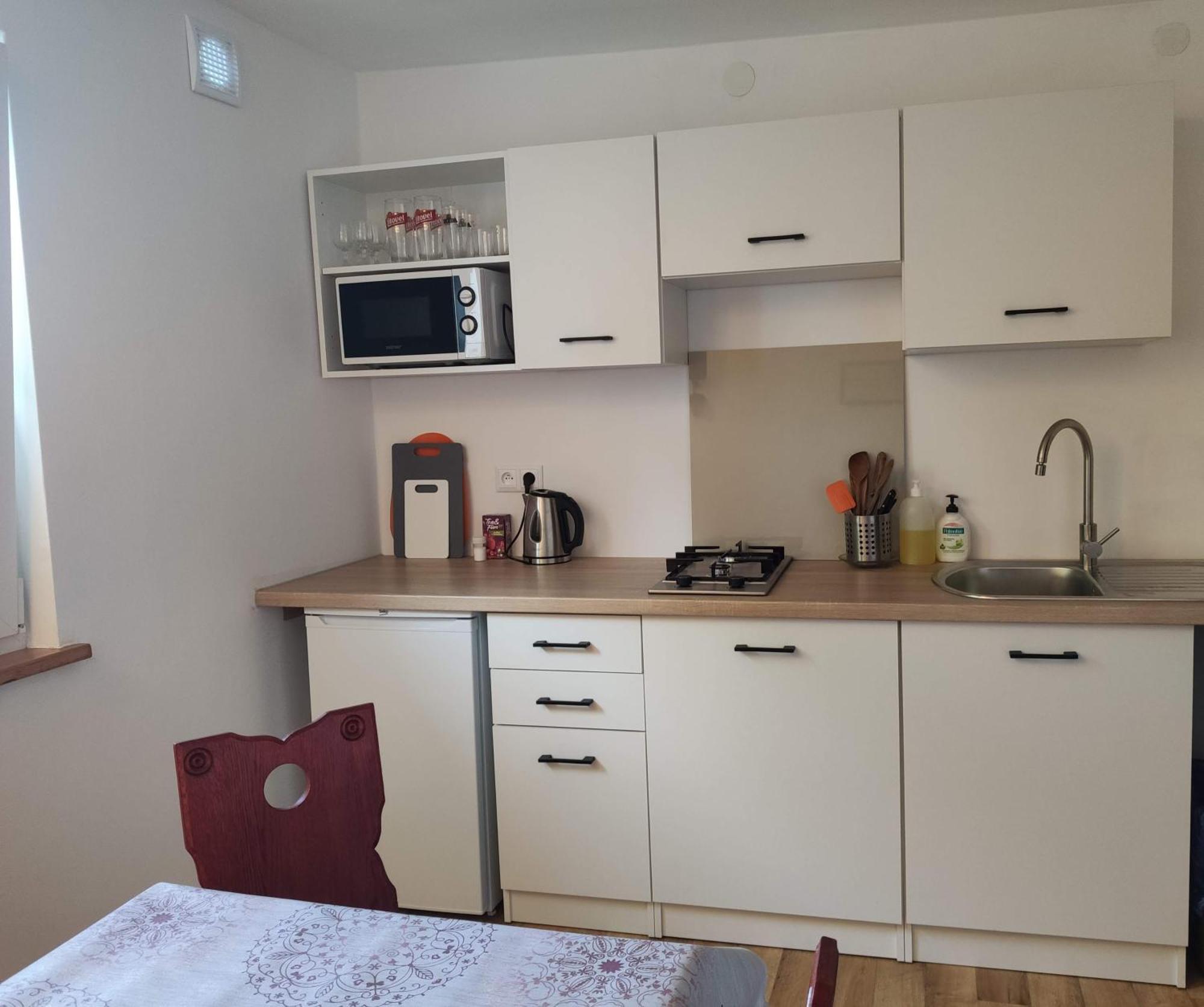 Apartamenty I Pokoje Goscinne "Wacus" Srebrna Góra 외부 사진