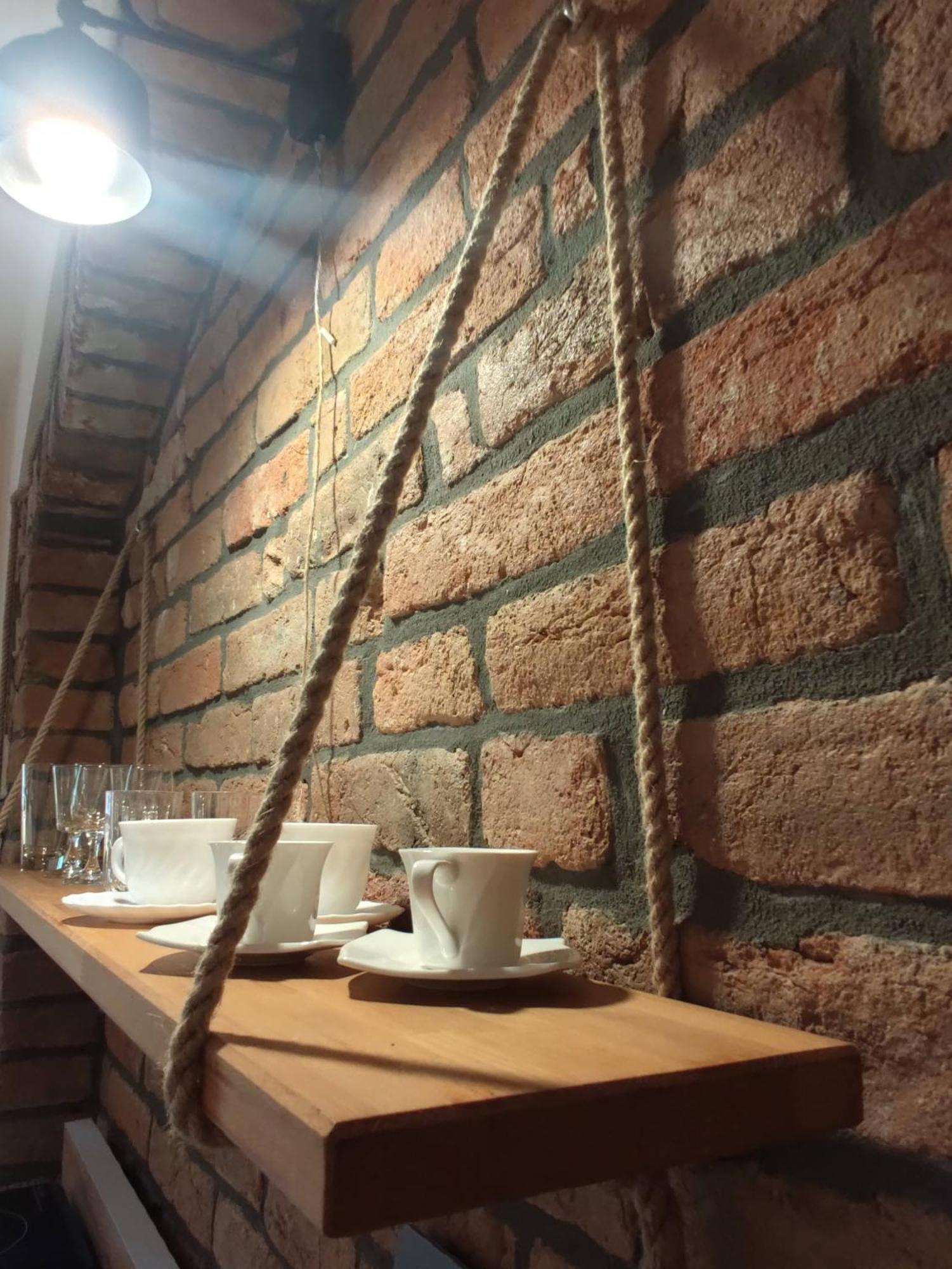 Apartamenty I Pokoje Goscinne "Wacus" Srebrna Góra 외부 사진